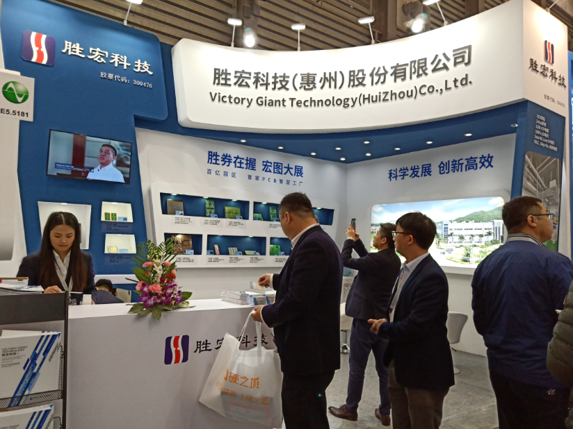 ��������  ��������