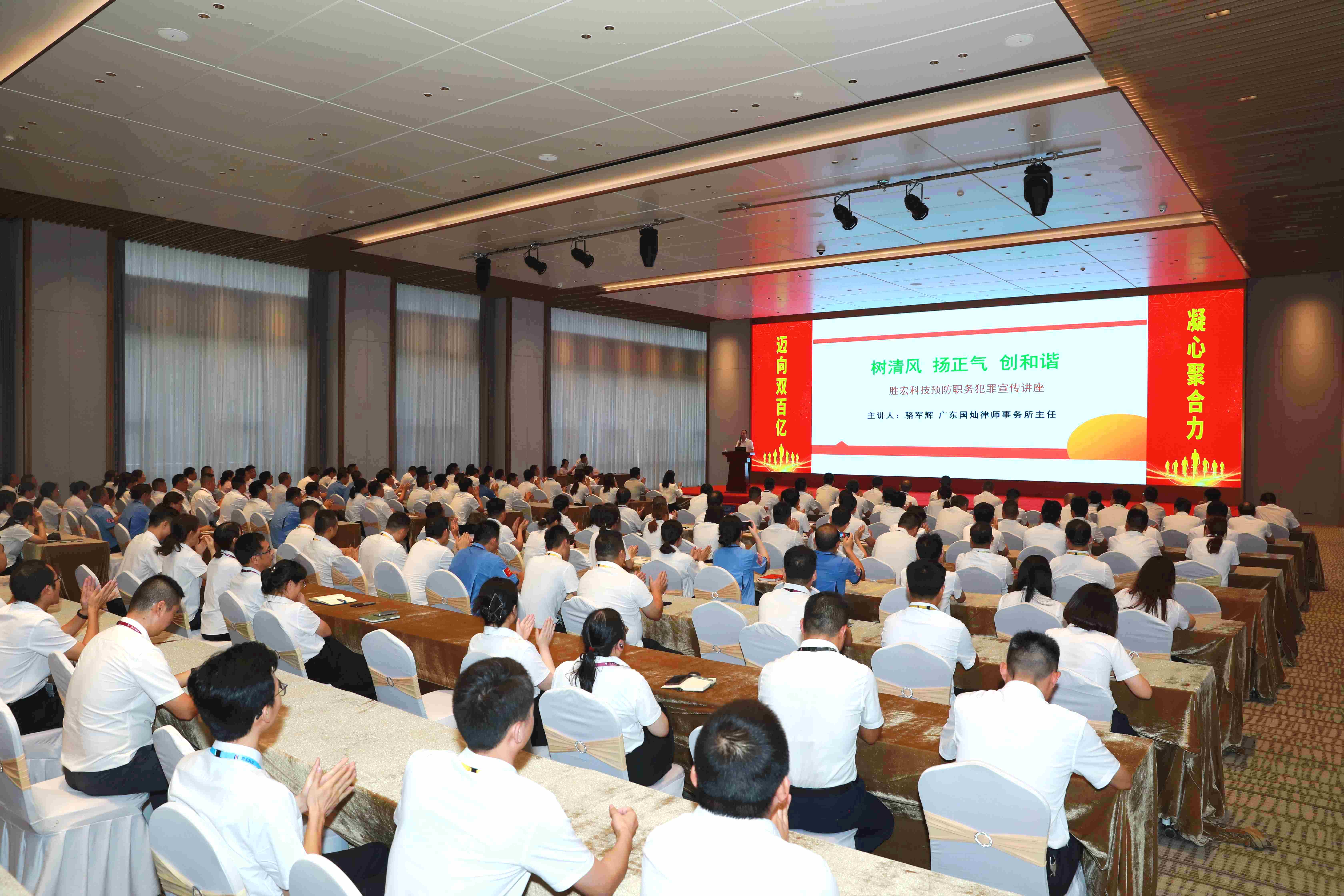 WilliamHill���Ĺٷ���վ�Ƽ�Ԥ��ְ�񷸷�ִ����������Բ������