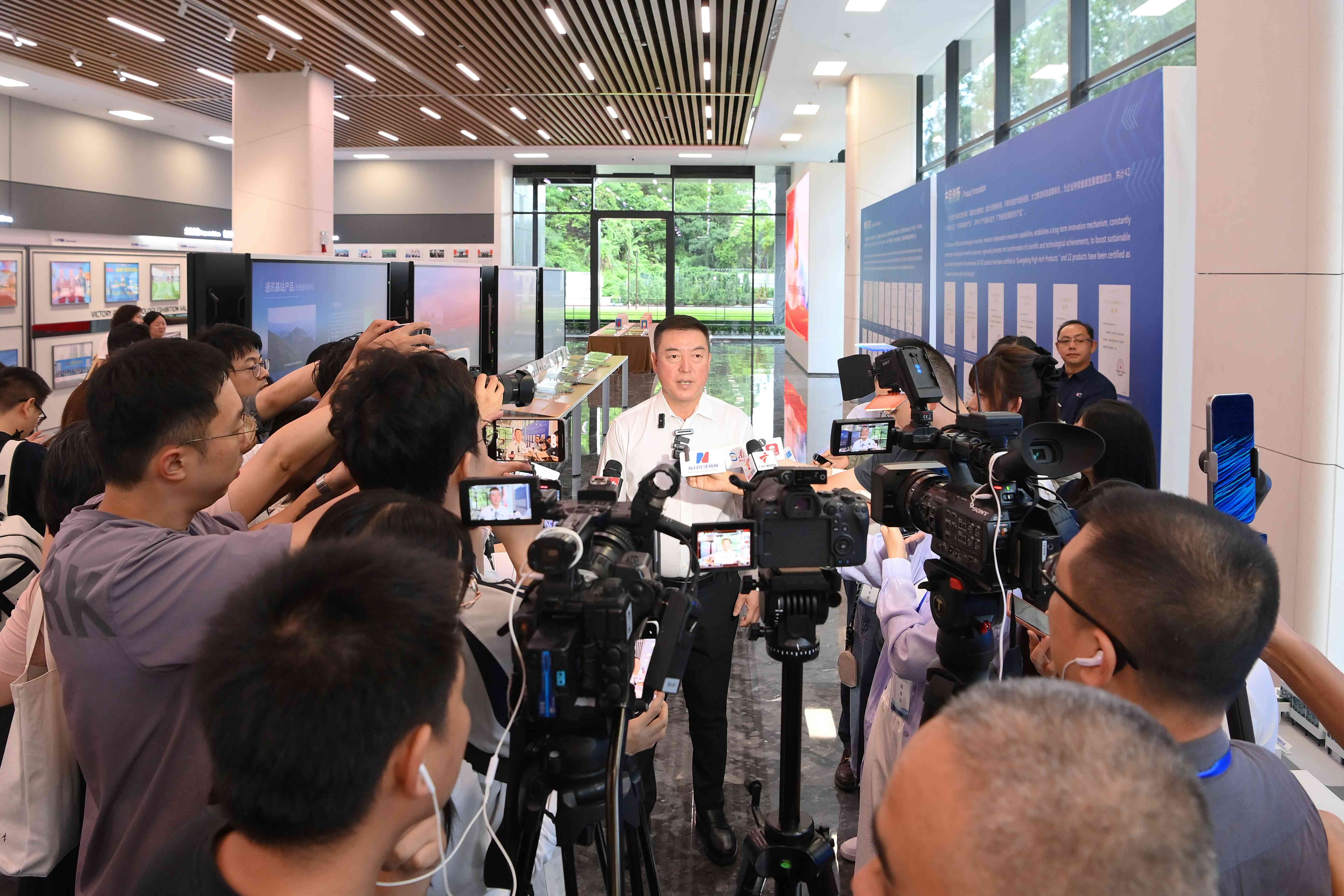 �������й������С�����ɷ��˶��߽�WilliamHill���Ĺٷ���վ�Ƽ�